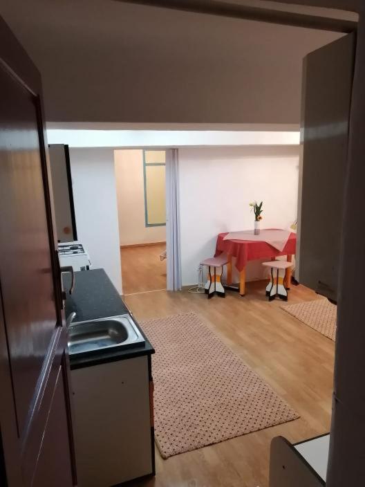 Restart Cluj-Napoca Appartamento Esterno foto